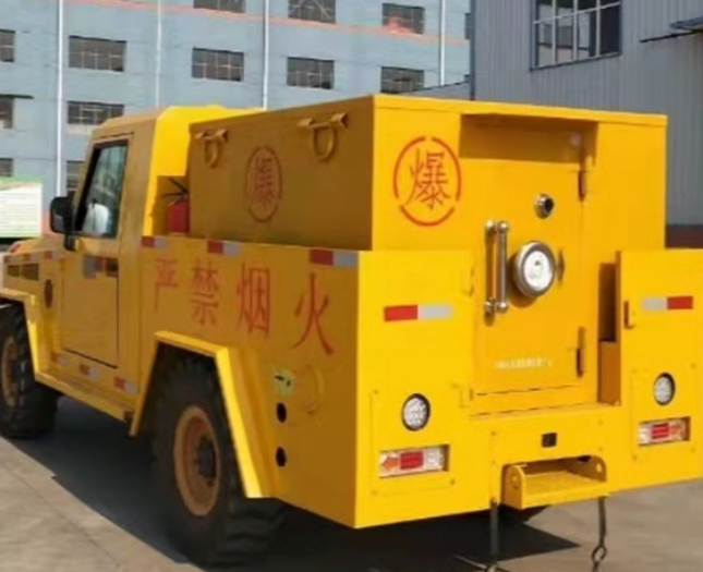 东乌珠穆沁爆破器材运输车专用功能